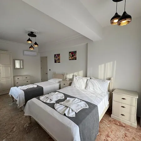 White Deluxe ölüdeniz Villa Fethiye