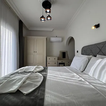 White Deluxe ölüdeniz *